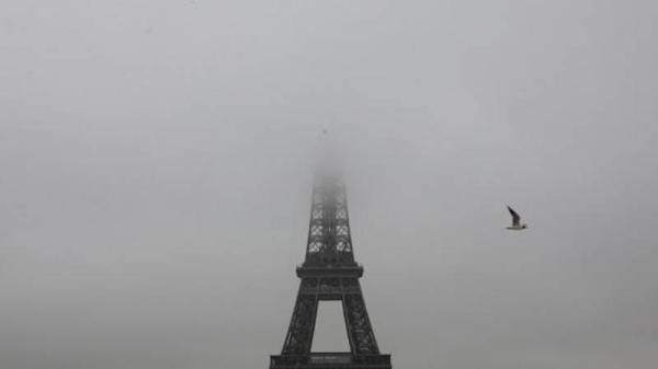 Eiffel Tower faces &amplsquoanother difficult year, despite recovery